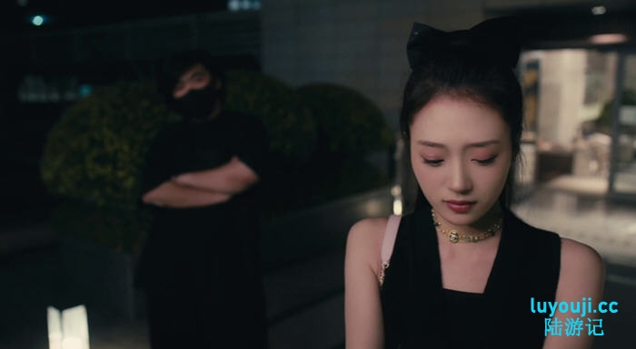 在美丽的囚笼中追逐梦想【对不起!我把美女包围了! STEAM官方中文语音版 真人影视互动游戏】